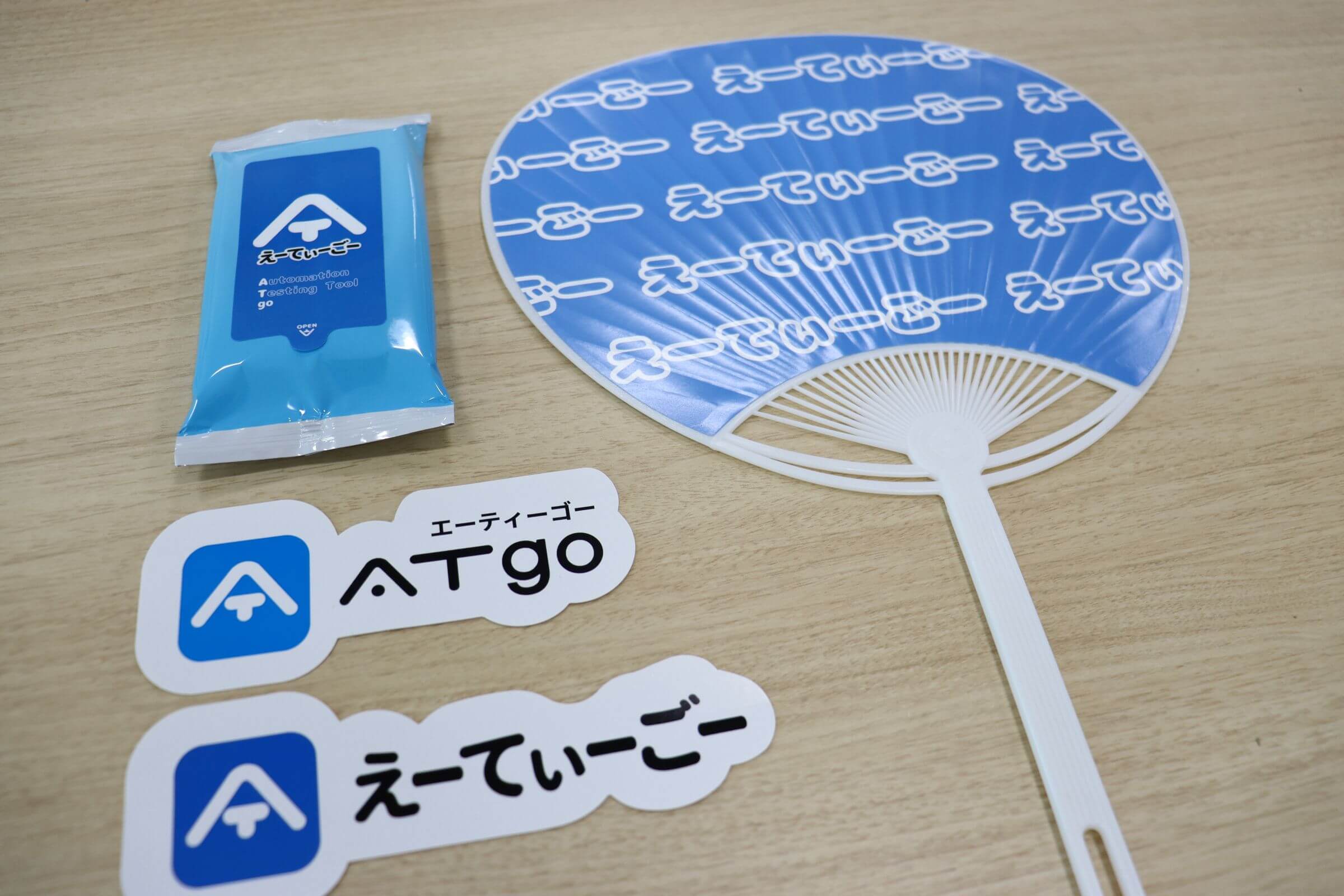 ステッカーうちわ汗拭きシート
